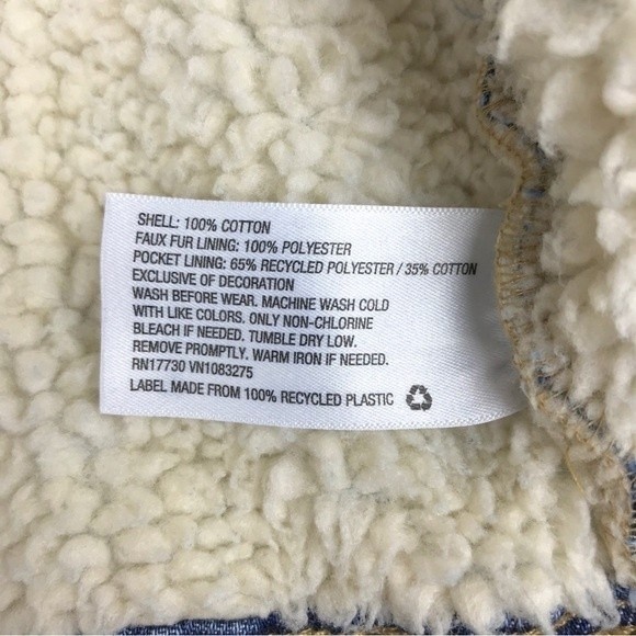 Cat & Jack Sherpa Lined Denim Jacket Blue Jean Coat Medium Wash Pockets Heavy XS - Picture 10 of 11